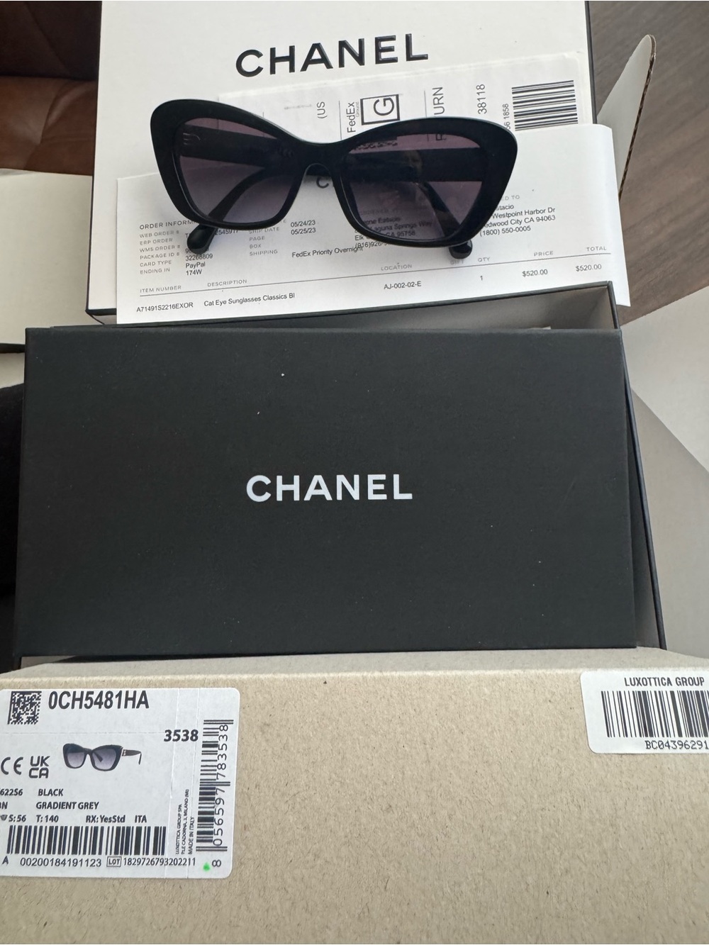 CHANEL Black Cat-Eye Sunglasses with Gradient Grey Lenses